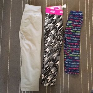Set of 3 athletic bottoms.